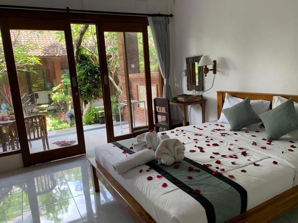 Yoga Homestay Ubud Buitenkant foto