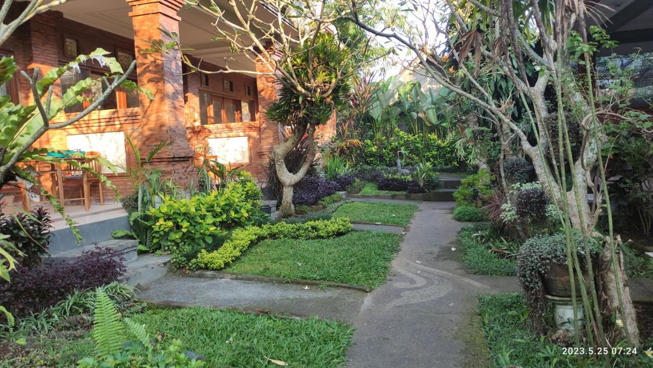 Yoga Homestay Ubud Buitenkant foto